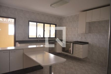 Casa para alugar com 180m², 3 quartos e 5 vagasCozinha