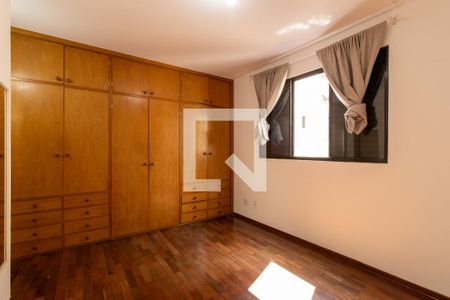 Apartamento à venda com 127m², 3 quartos e 1 vagaQuarto 1
