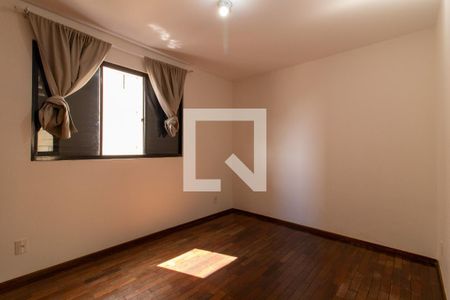 Quarto 1 de apartamento à venda com 3 quartos, 127m² em Cambuí, Campinas