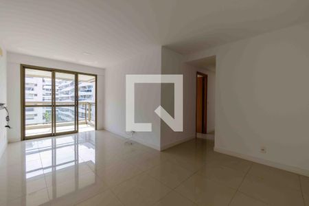 Apartamento à venda com 84m², 3 quartos e 1 vaga Apartamento à venda com 84m², 3 quartos e 1 vagaSala