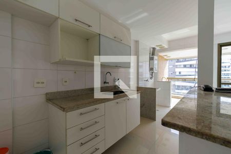 Apartamento à venda com 84m², 3 quartos e 1 vaga Apartamento à venda com 84m², 3 quartos e 1 vagaCozinha