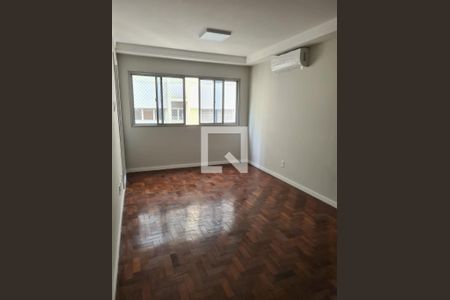 Apartamento à venda com 82m², 2 quartos e 1 vagaFoto 01