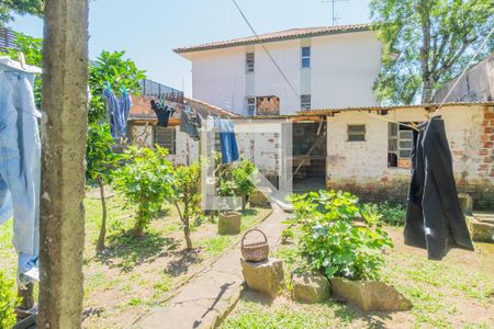Quintal de casa à venda com 2 quartos, 300m² em Tristeza, Porto Alegre