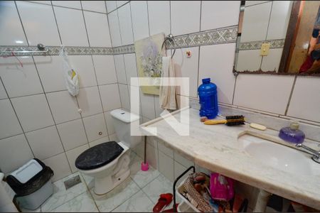 Casa à venda com 184m², 4 quartos e 3 vagasBanheiro