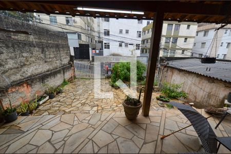 Casa à venda com 184m², 4 quartos e 3 vagasÁrea comum