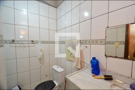 Casa à venda com 184m², 4 quartos e 3 vagasBanheiro