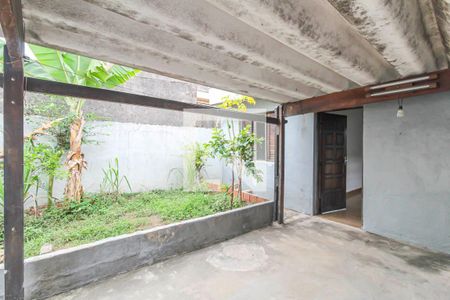 Casa à venda com 240m², 2 quartos e 2 vagasGaragem