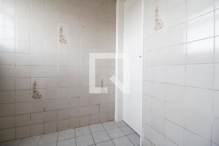 Apartamento à venda com 75m², 2 quartos e 1 vagaÁrea de Serviço