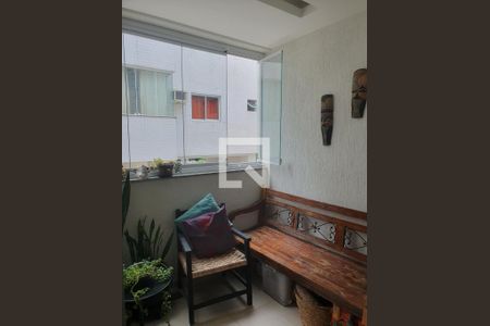 Apartamento à venda com 90m², 3 quartos e 3 vagasvaranda