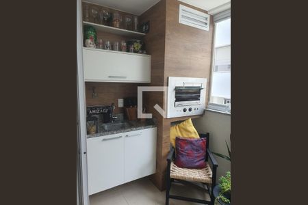 Apartamento à venda com 90m², 3 quartos e 3 vagasvaranda