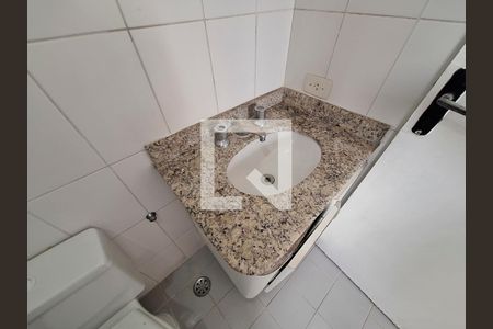 Apartamento à venda com 74m², 3 quartos e 1 vaga Apartamento à venda com 74m², 3 quartos e 1 vagaBanheiro Quarto 3