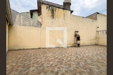 Casa à venda com 250m², 2 quartos e 3 vagasQuintal