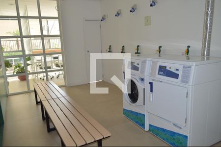 Apartamento à venda com 40m², 1 quarto e 1 vagaÁrea comum
