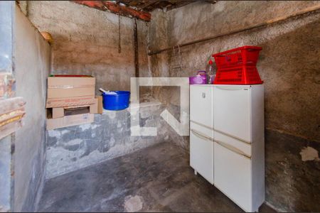 Casa à venda com 360m², 3 quartos e 3 vagas Casa à venda com 360m², 3 quartos e 3 vagasQuarto de despejo 2