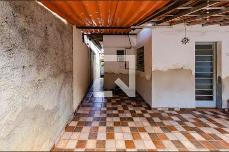 Casa à venda com 360m², 3 quartos e 3 vagas Casa à venda com 360m², 3 quartos e 3 vagasQuintal