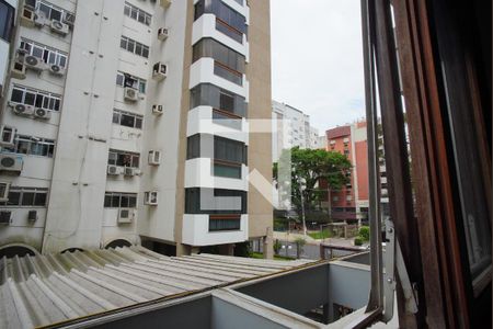 Apartamento à venda com 90m², 3 quartos e 2 vagasQuarto 2 - Vista