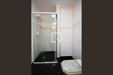 Apartamento à venda com 130m², 3 quartos e 1 vaga Apartamento à venda com 130m², 3 quartos e 1 vagaBanheiro Social