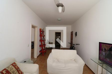 Apartamento à venda com 75m², 2 quartos e 1 vagaSala