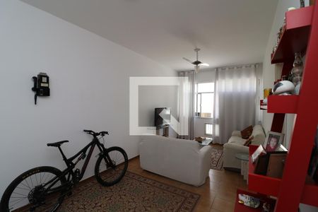 Apartamento à venda com 75m², 2 quartos e 1 vagaSala