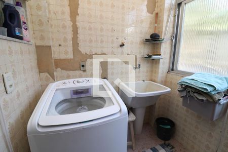 Apartamento à venda com 75m², 2 quartos e 1 vagaÁrea de Serviço