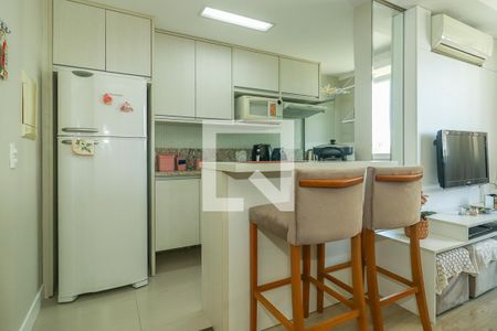 Apartamento para alugar com 52m², 2 quartos e 1 vaga Apartamento para alugar com 52m², 2 quartos e 1 vagaCozinha e Área de Serviço