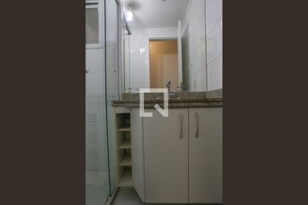 Apartamento à venda com 72m², 2 quartos e 1 vagaBanheiro Social 
