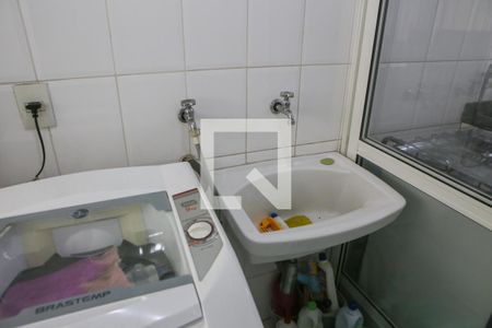 Apartamento à venda com 72m², 2 quartos e 1 vagaÁrea de Serviço 