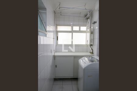 Apartamento à venda com 72m², 2 quartos e 1 vagaÁrea de Serviço 