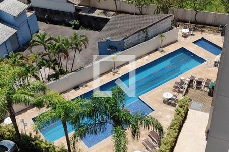 Apartamento à venda com 80m², 3 quartos e 1 vagaÁrea comum - Piscina