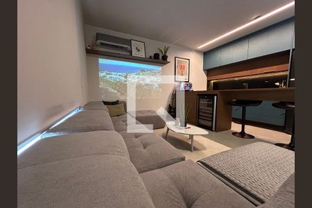 Studio à venda com 42m², 1 quarto e 1 vaga Studio à venda com 42m², 1 quarto e 1 vagaStudio