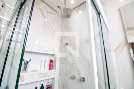 Apartamento à venda com 119m², 3 quartos e sem vagaBanheiro da Suíte