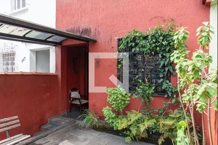 Casa à venda com 120m², 3 quartos e 2 vagas Casa à venda com 120m², 3 quartos e 2 vagasVaranda