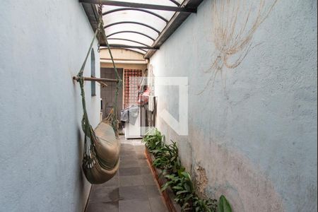 Casa à venda com 120m², 3 quartos e 2 vagas Casa à venda com 120m², 3 quartos e 2 vagasCorredor