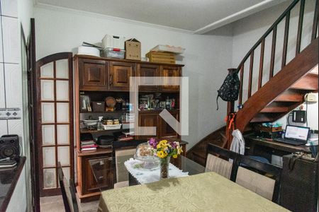 Casa à venda com 120m², 3 quartos e 2 vagas Casa à venda com 120m², 3 quartos e 2 vagasCopa