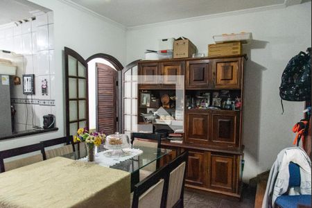 Casa à venda com 120m², 3 quartos e 2 vagas Casa à venda com 120m², 3 quartos e 2 vagasCopa