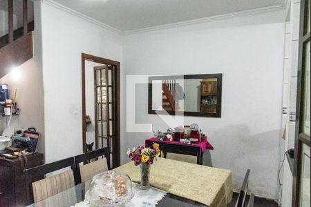 Casa à venda com 120m², 3 quartos e 2 vagas Casa à venda com 120m², 3 quartos e 2 vagasCopa