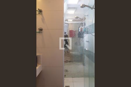 Apartamento à venda com 71m², 2 quartos e sem vaga Apartamento à venda com 71m², 2 quartos e sem vagaDetalhe do banheiro social