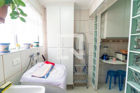 Apartamento à venda com 63m², 2 quartos e 1 vagaÁrea de Serviço