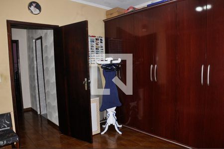 Casa à venda com 347m², 3 quartos e 2 vagasDetalhe - Quarto 03 com Varanda