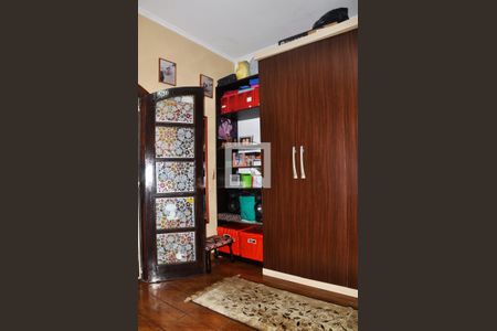 Casa à venda com 347m², 3 quartos e 2 vagasDetalhe - Quarto 03 com Varanda