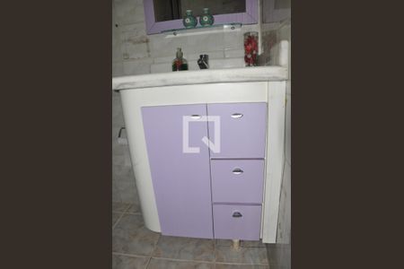 Casa à venda com 347m², 3 quartos e 2 vagasDetalhe - Banheiro Social