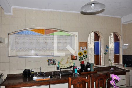 Casa à venda com 347m², 3 quartos e 2 vagasDetalhe - Cozinha