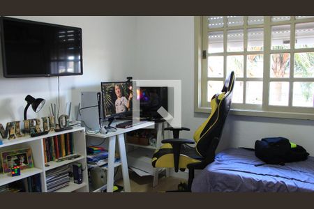 Casa à venda com 120m², 3 quartos e 2 vagasQuarto 2