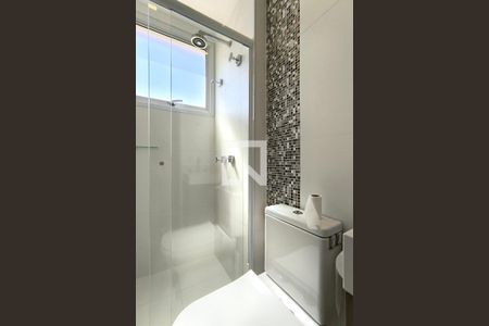 Apartamento para alugar com 80m², 2 quartos e 2 vagasBanheiro