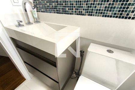 Apartamento para alugar com 80m², 2 quartos e 2 vagasBanheiro do Quarto 1