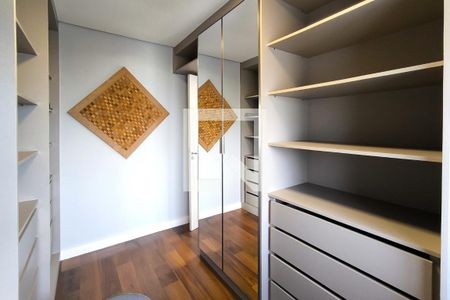 Apartamento para alugar com 80m², 2 quartos e 2 vagasCloset do quarto 1