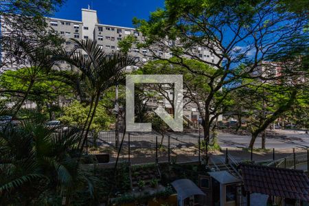 Vista Sala de apartamento para alugar com 1 quarto, 43m² em Jardim Itu, Porto Alegre