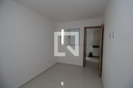 Quarto 1 de apartamento para alugar com 2 quartos, 40m² em Vila Carrão, São Paulo