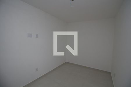 Quarto 1 de apartamento para alugar com 2 quartos, 40m² em Vila Carrão, São Paulo