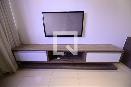 Sala de apartamento para alugar com 3 quartos, 77m² em Setor Bueno, Goiânia